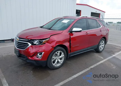 2021 Chevrolet Equinox Awd Premier z USA, uszkodzony, nr VIN 2GNAXXEV9M6151128